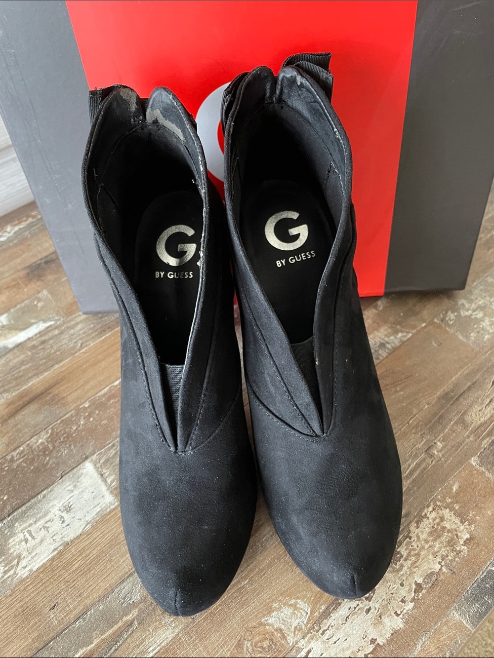Guess Booties - Picture 2 of 7